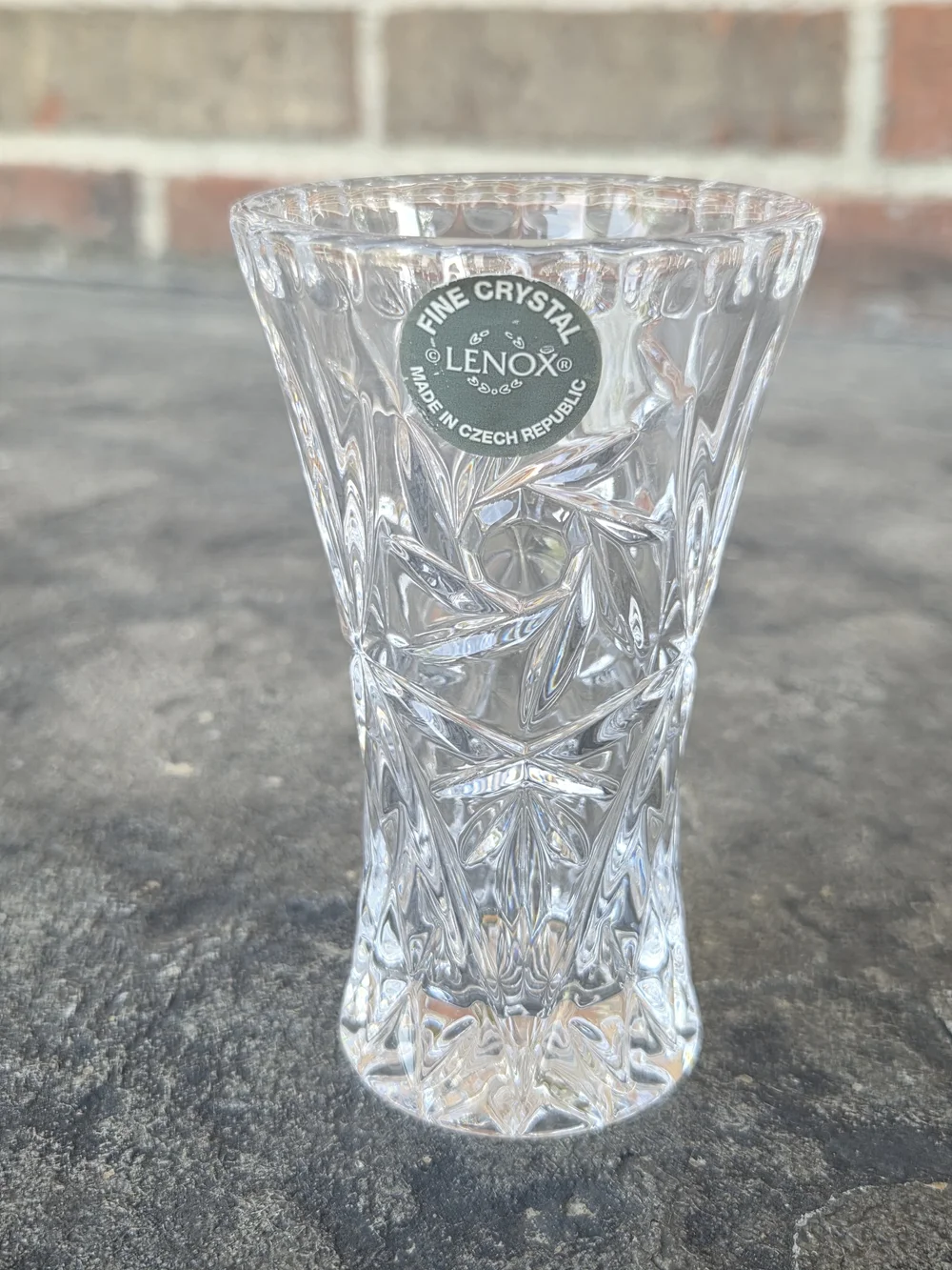 Lenox Full-Lead Crystal Star 4 Inch Bud Vase